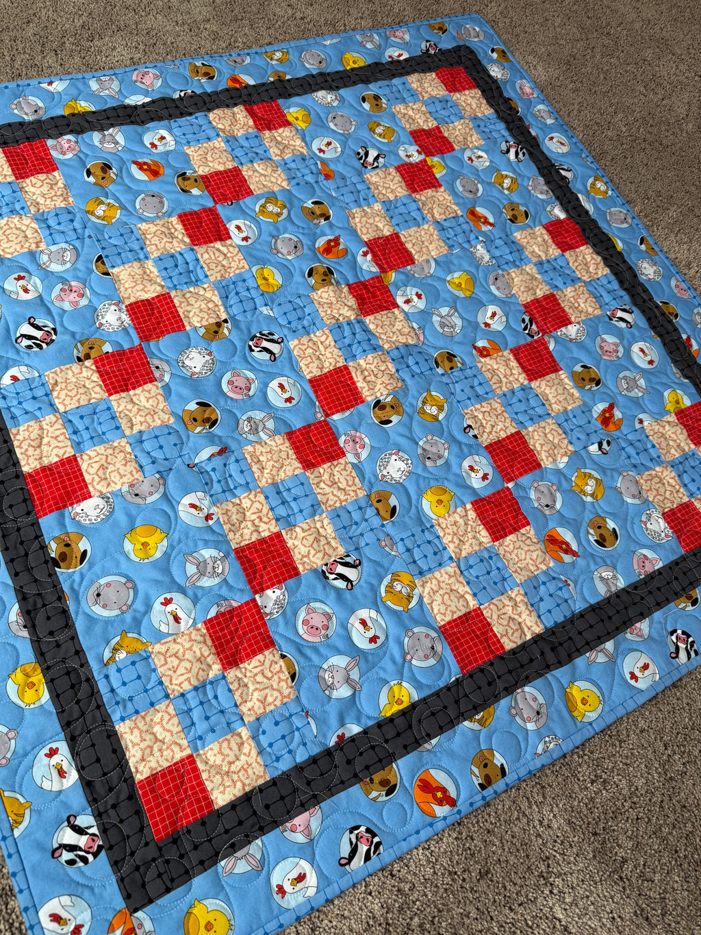 Barnyard Baby Quilt: Farm Animal Nursery
